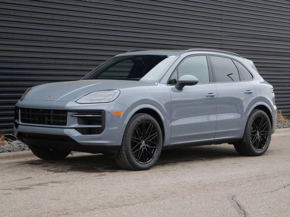 2026 Porsche Cayenne Base