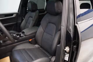 2026 Porsche Cayenne S - Photo 33