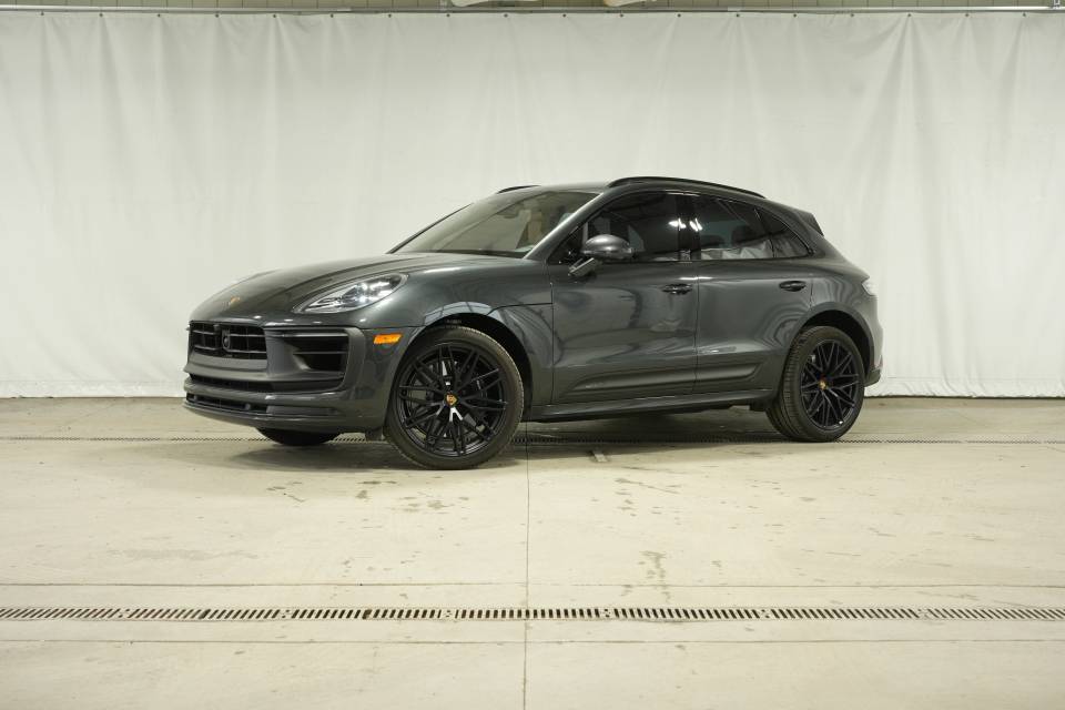 2025 Porsche Macan GTS
