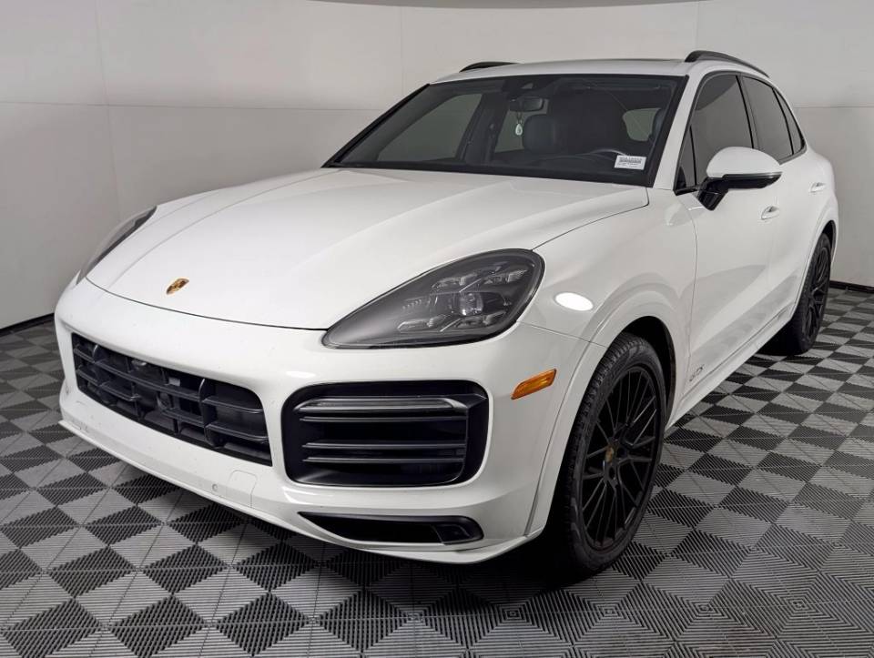 2023 Porsche Cayenne