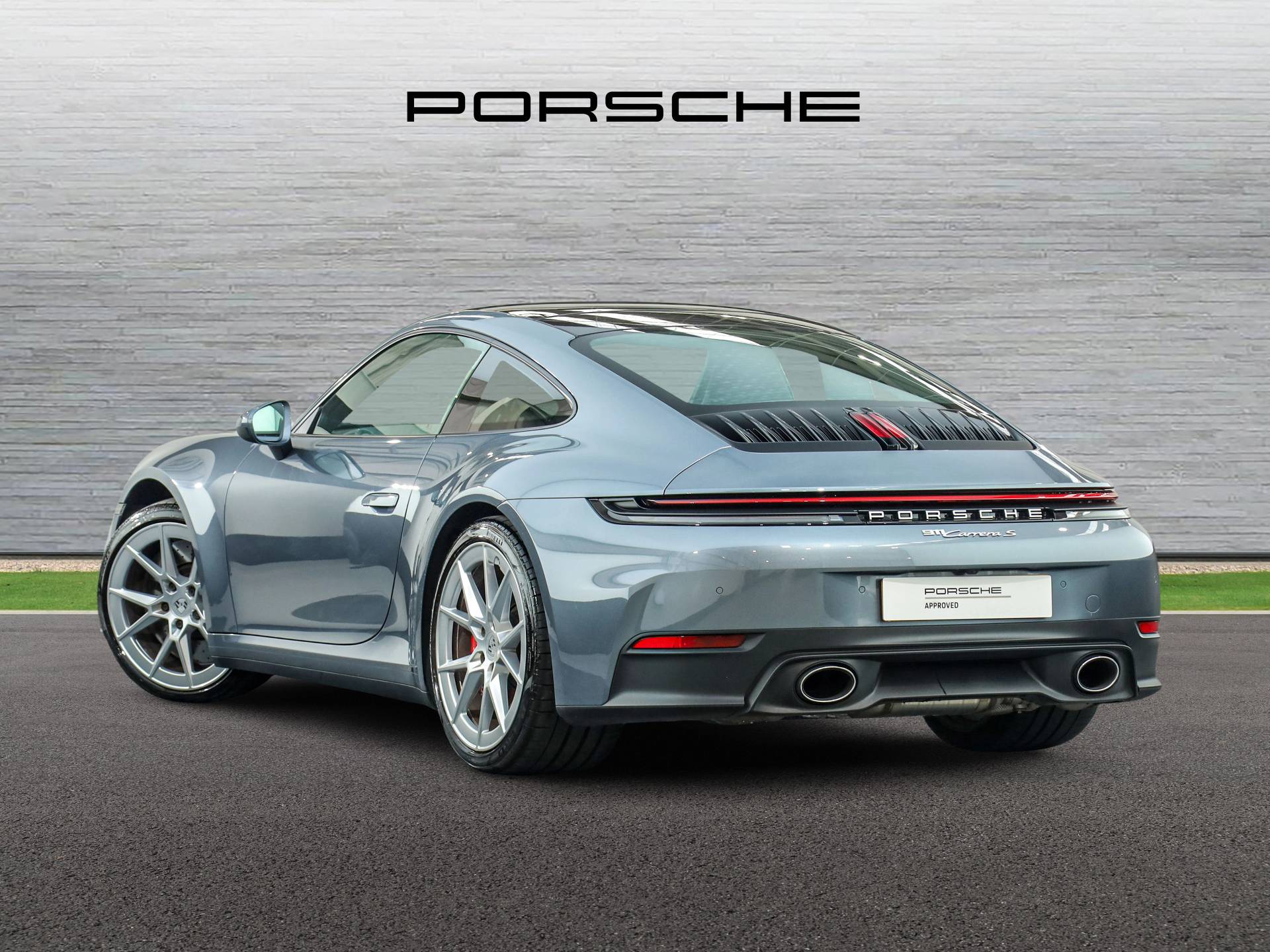 911 Carrera S, photo 2 of 31