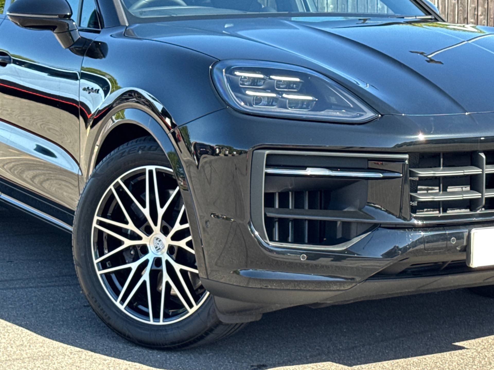 Cayenne E-Hybrid Coupé, photo 45 of 45