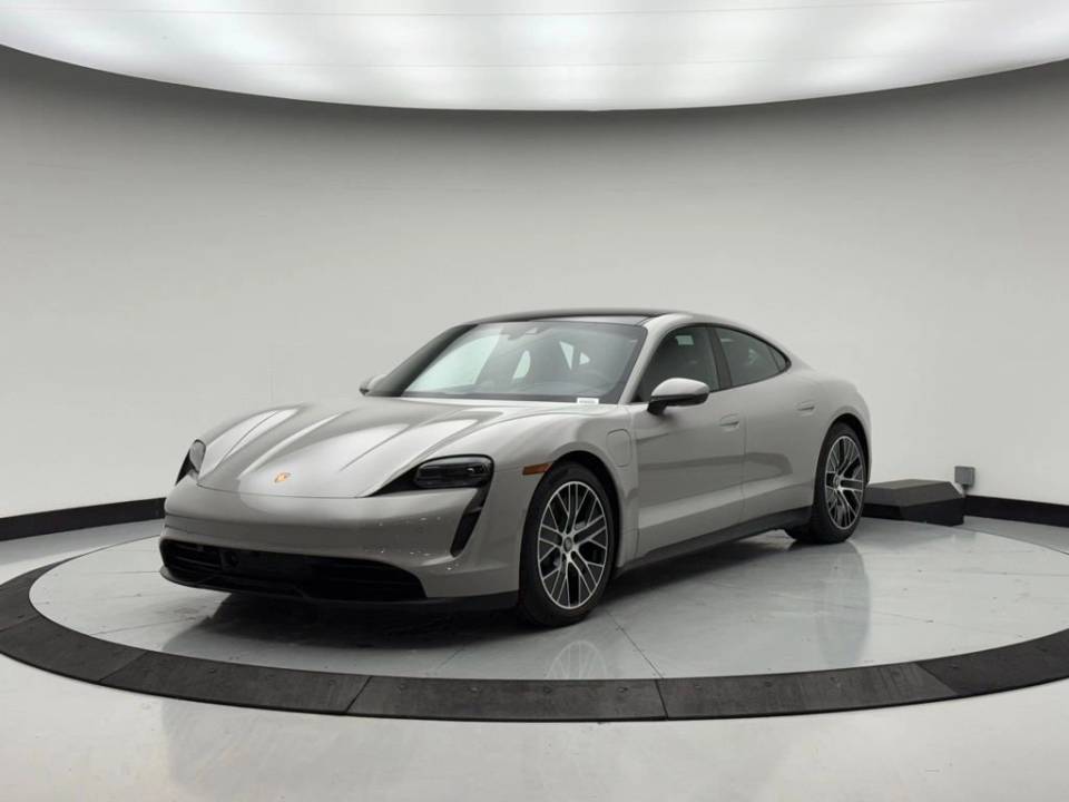 2022 Porsche Taycan Base