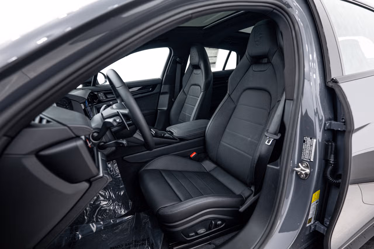 2026 Porsche Panamera Base - Photo 36
