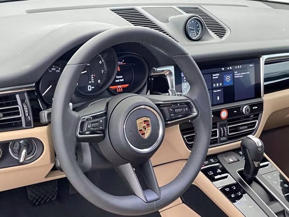 2026 Porsche Macan Base - Photo 27