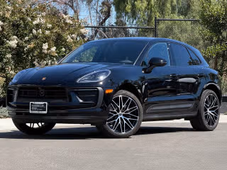 2026 Porsche Macan's photo