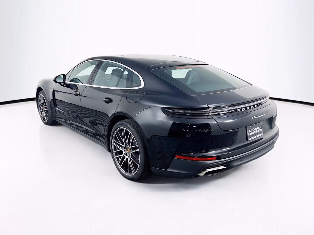 2026 Porsche Panamera 4 E-Hybrid - Photo 20