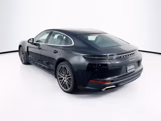 2026 Porsche Panamera 4 E-Hybrid - Photo 17