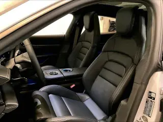 2026 Porsche Taycan Turbo S - Photo 37