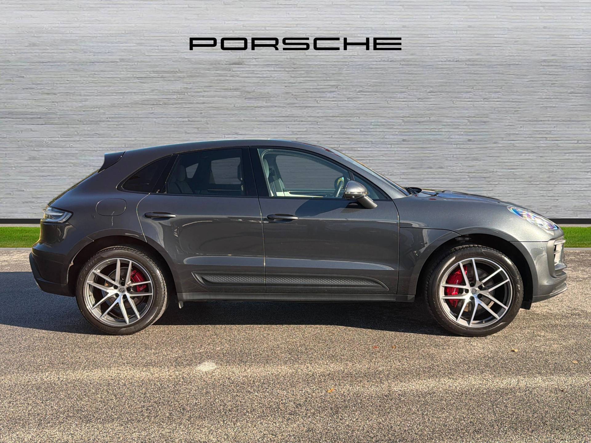 Macan S, photo 2 of 51