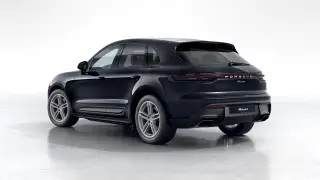 2025 Porsche Macan - Photo 21