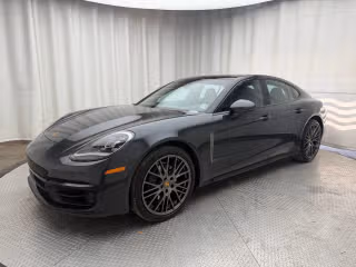 2023 Porsche Panamera