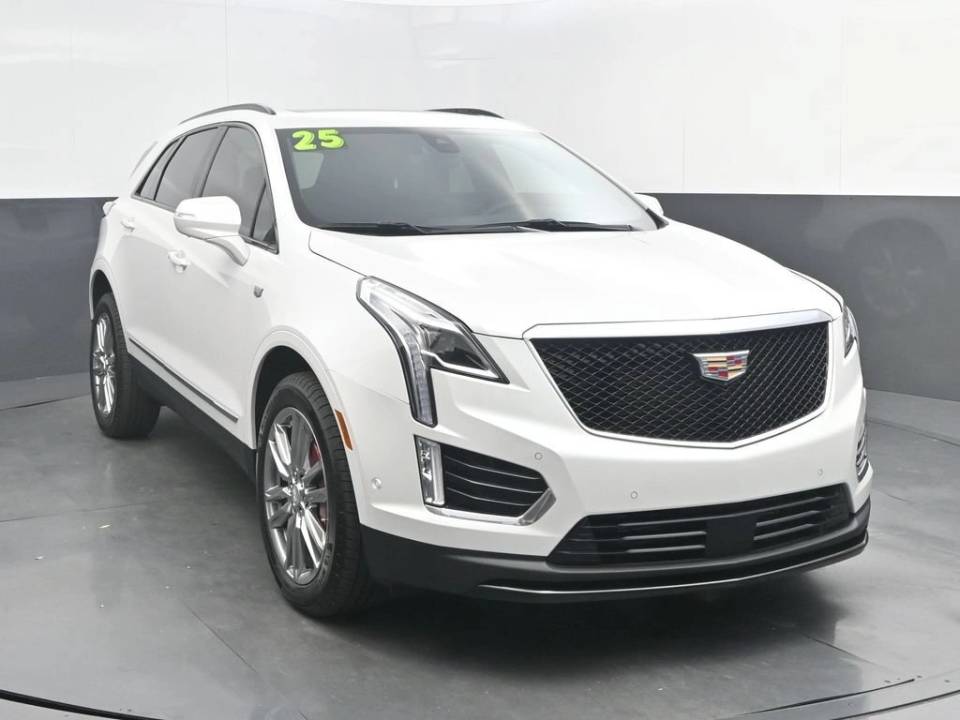 2025 Cadillac XT5 Sport