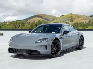 2026 Porsche Taycan 4 Black Edition
