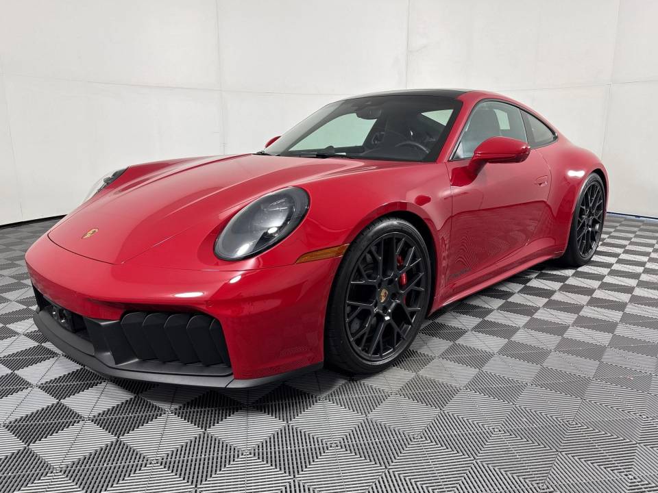 2025 Porsche 911