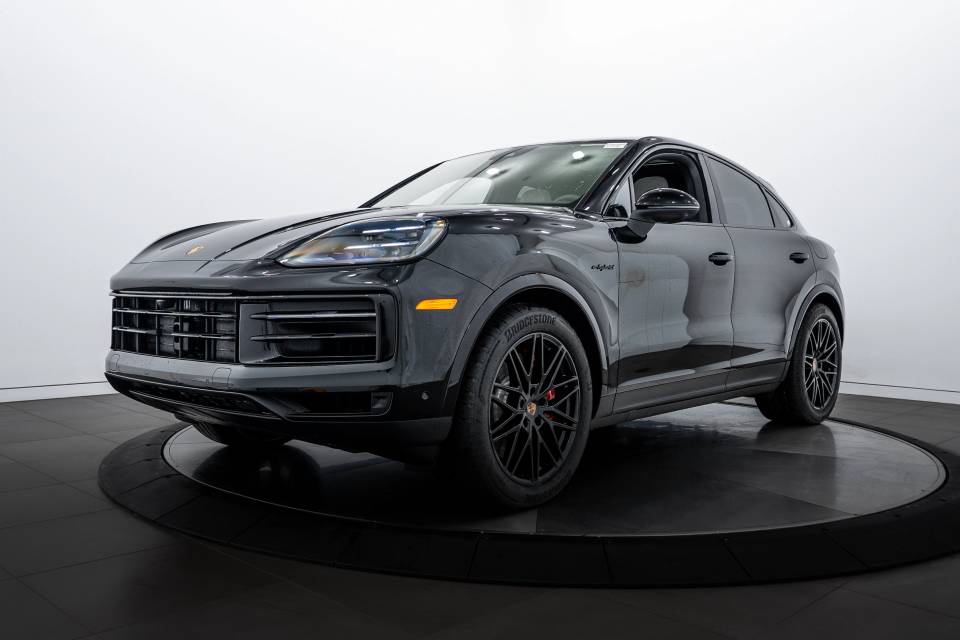 2026 Porsche Cayenne Coup