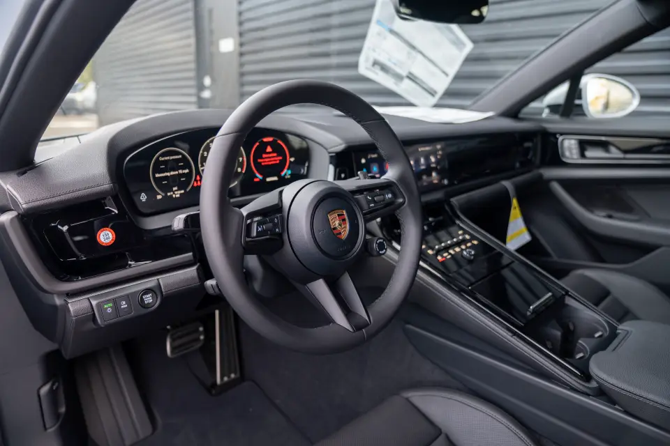 2026 Porsche Panamera Base - Photo 31