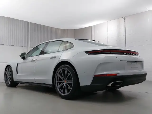2026 Porsche Panamera Base - Photo 22