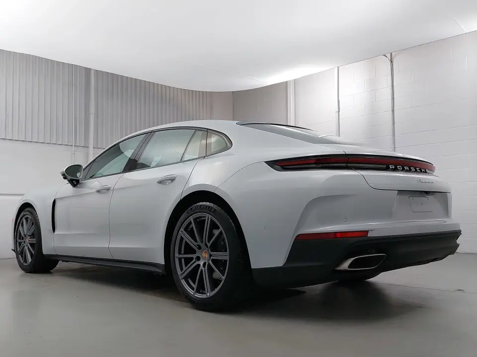2026 Porsche Panamera Base - Photo 23
