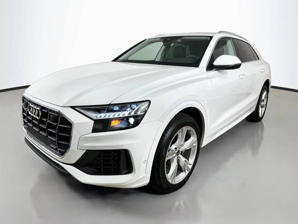 2023 Audi Q8 Premium