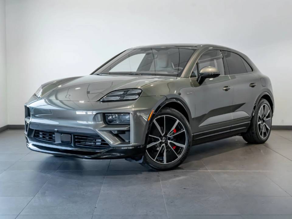 2026 Porsche Macan