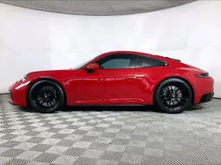 2024 Porsche 911 GTS - Photo 13