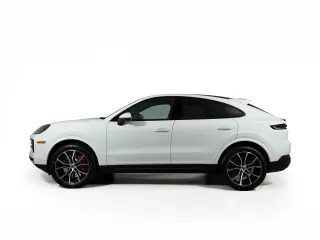 2026 Porsche Cayenne Coup S - Photo 13