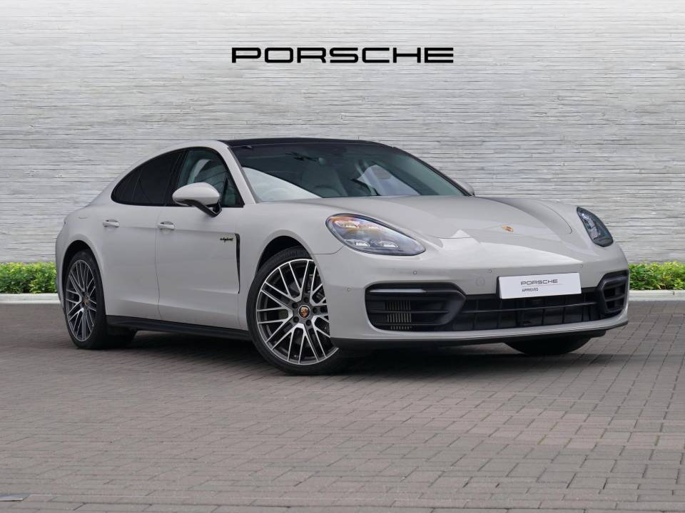 2023 Porsche Panamera