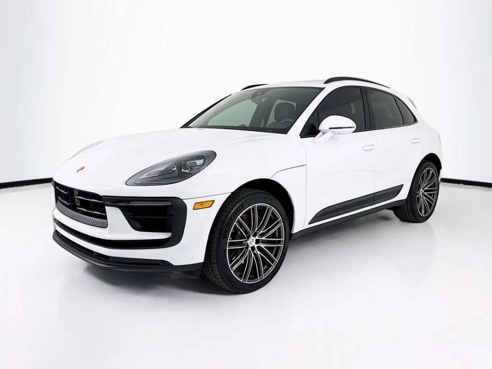 2026 Porsche Macan