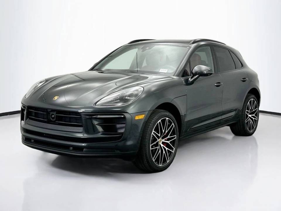 2026 Porsche Macan