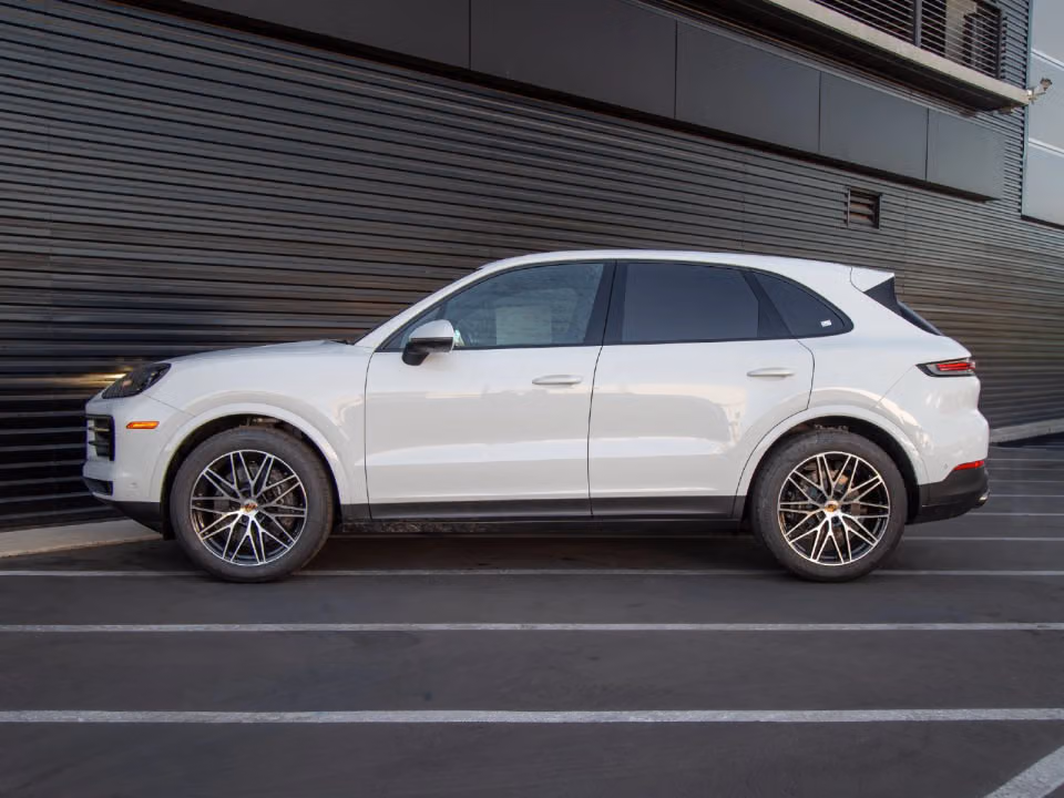 2026 Porsche Cayenne Base - Photo 11