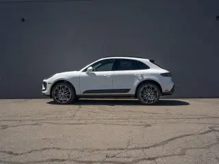 2026 Porsche Macan Base - Photo 13