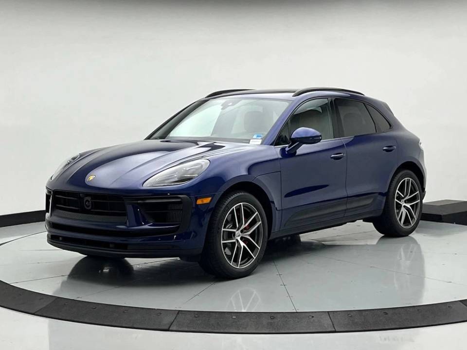 2026 Porsche Macan
