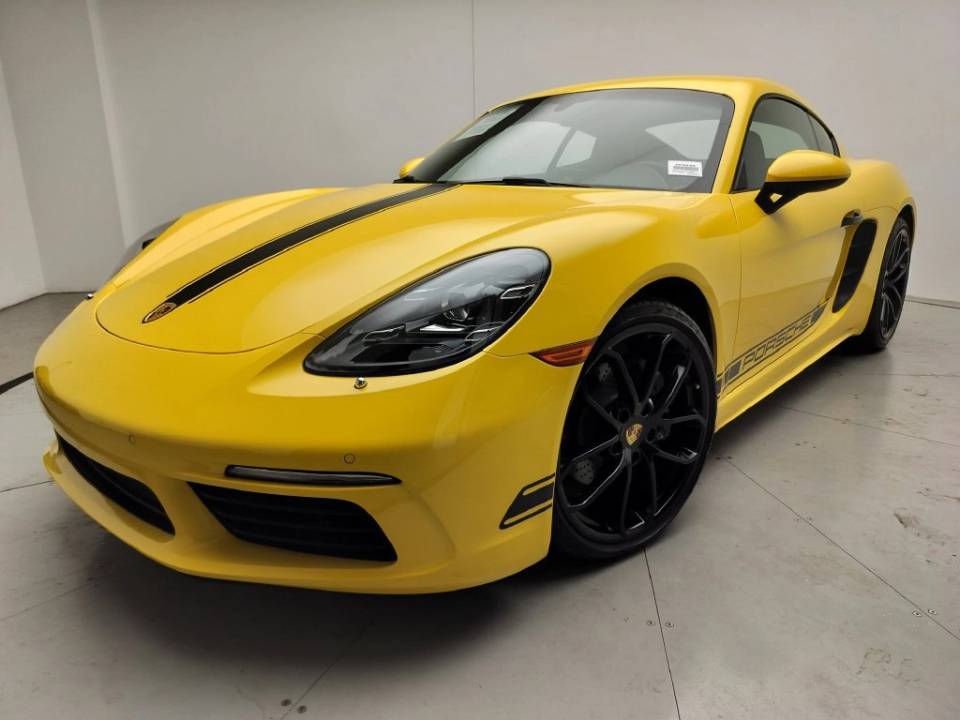 2025 Porsche 718