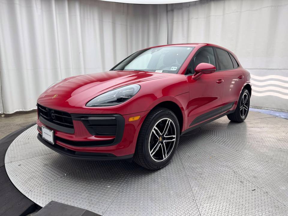 2025 Porsche Macan