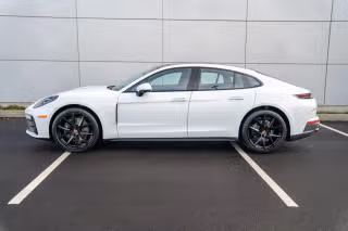 2026 Porsche Panamera Base - Photo 9