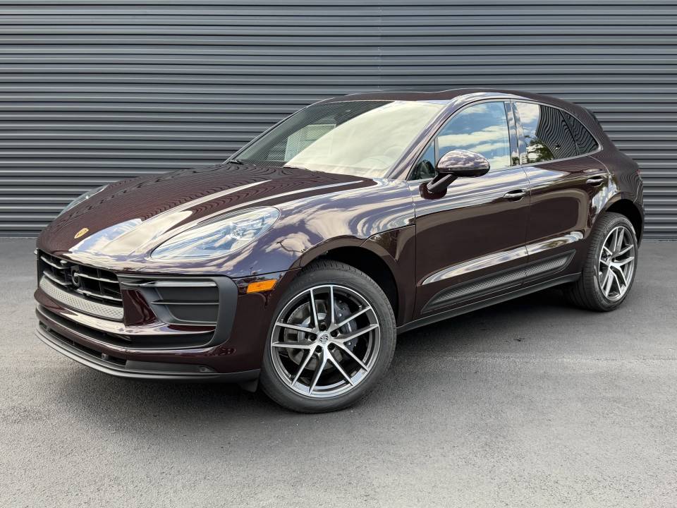 2026 Porsche Macan