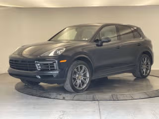 2023 Porsche Cayenne Platinum Edition's photo
