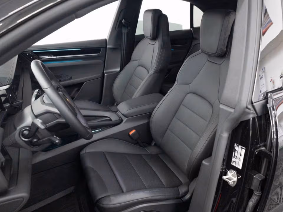 2026 Porsche Macan Base - Photo 35