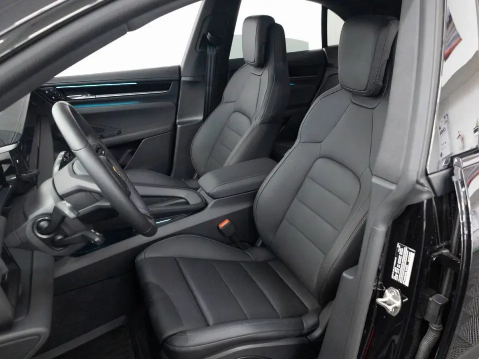 2026 Porsche Macan Base - Photo 39