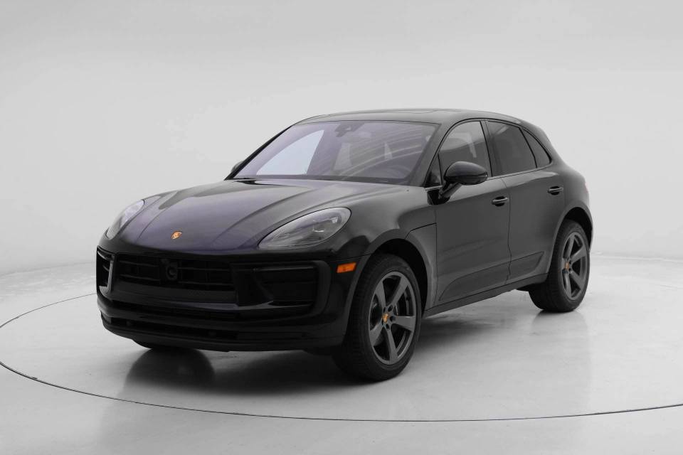2026 Porsche Macan