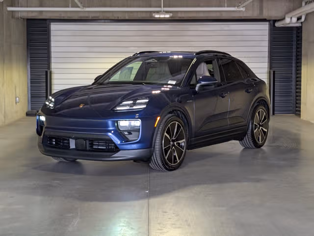 Used 2026 Porsche Macan Base with VIN WP1AA2XA6TL000353 for sale in Littleton, CO