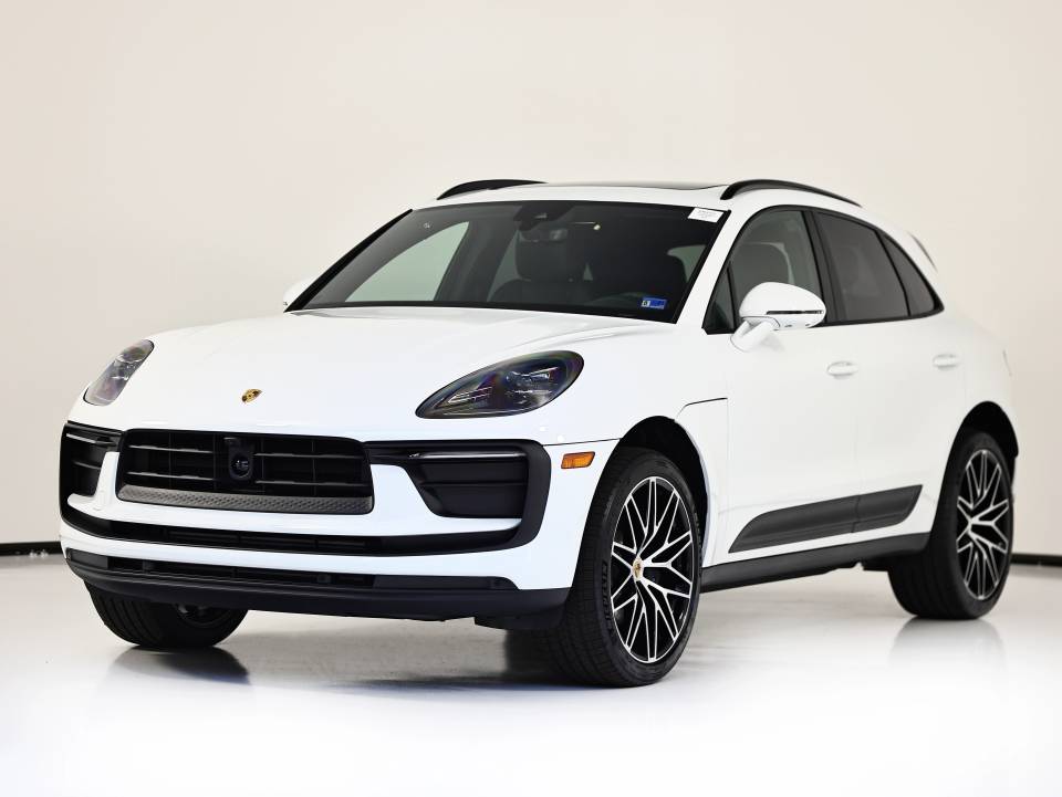 2026 Porsche Macan