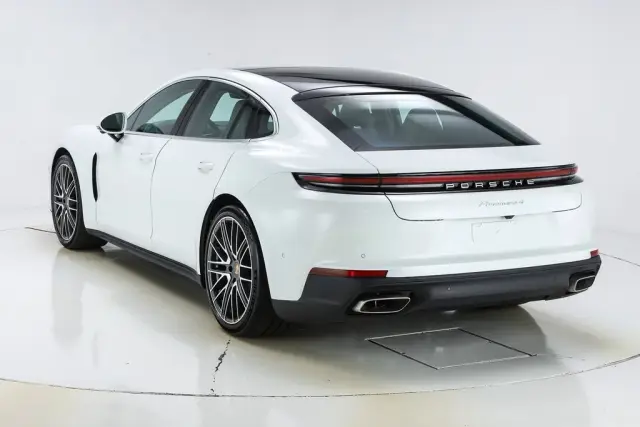 2025 Porsche Panamera Base - Photo 22