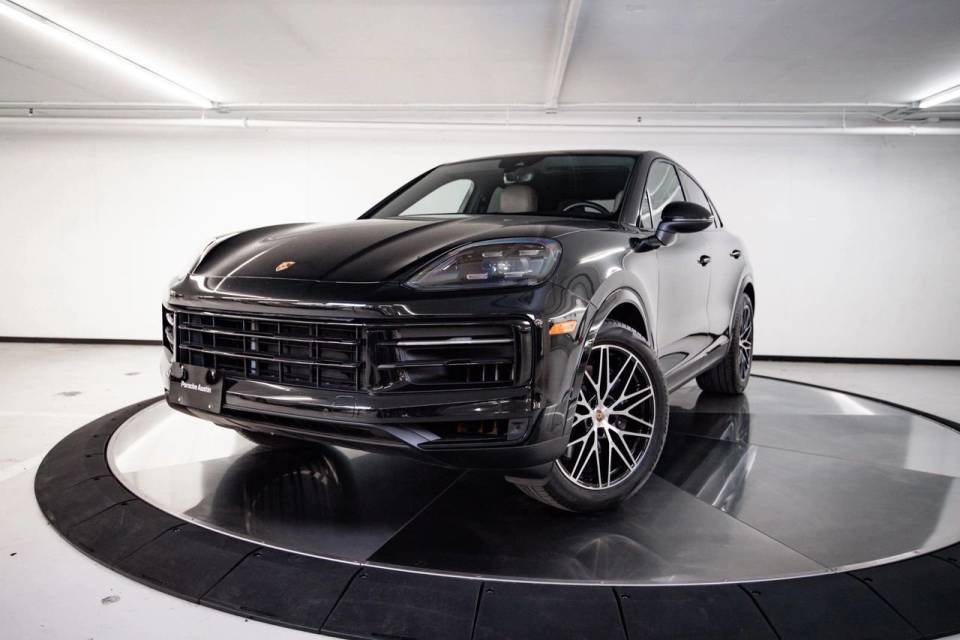 2024 Porsche Cayenne Coup