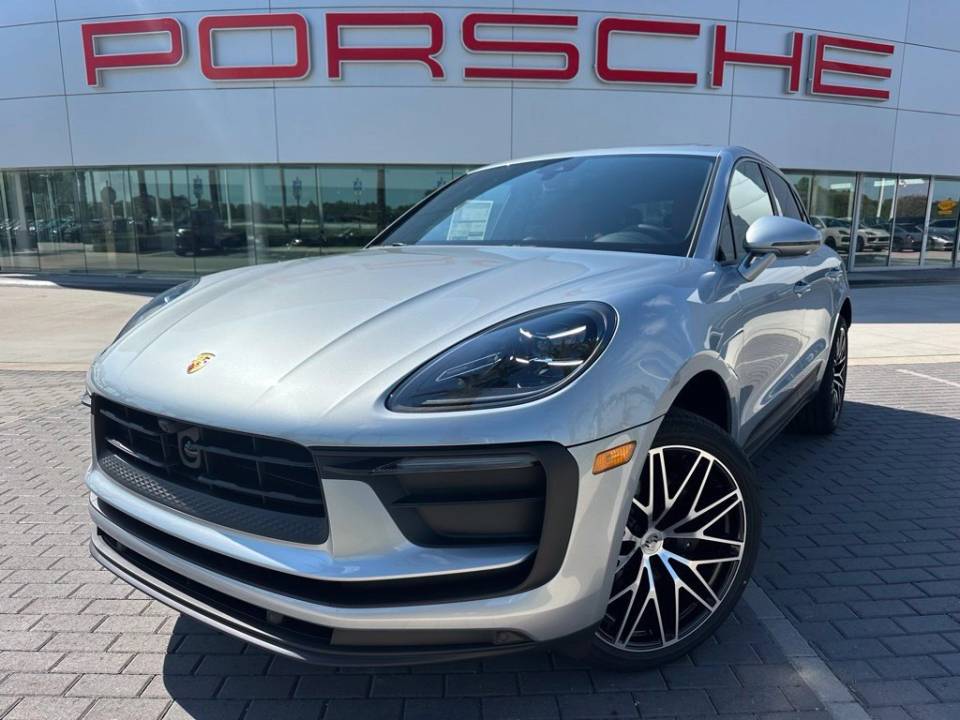 2026 Porsche Macan