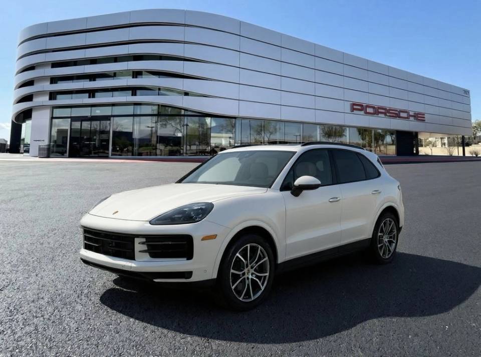 2026 Porsche Cayenne Base