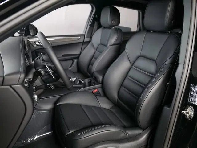 2026 Porsche Macan S - Photo 40