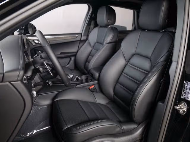 2026 Porsche Macan S - Photo 34