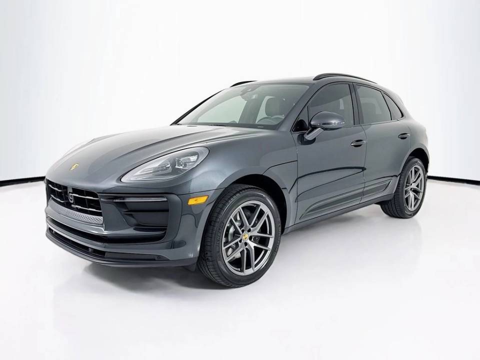 2026 Porsche Macan